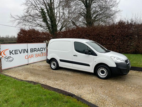 Peugeot partner 3 clearance seater van for sale