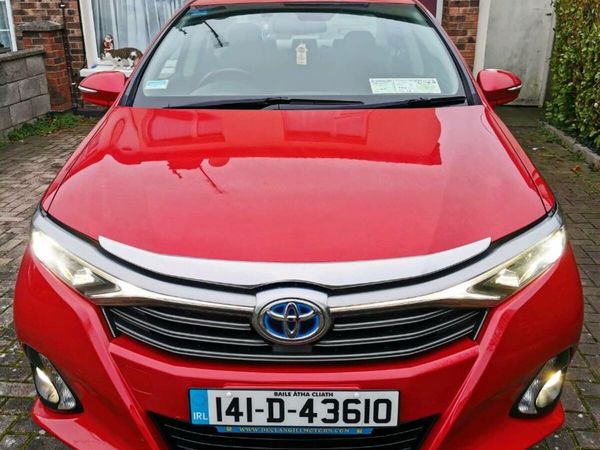 Toyota SAI Saloon, Petrol Hybrid, 2014, Red