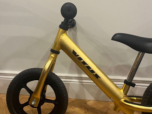 Vitus nippy superlight on sale balance bike 2019