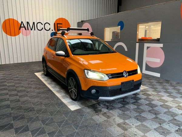 Volkswagen Polo Hatchback, Petrol, 2014, Orange