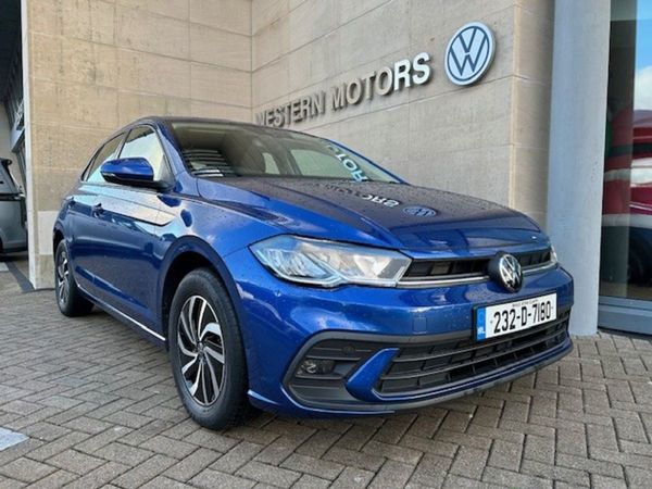 Volkswagen Polo Hatchback, Petrol, 2023, Blue