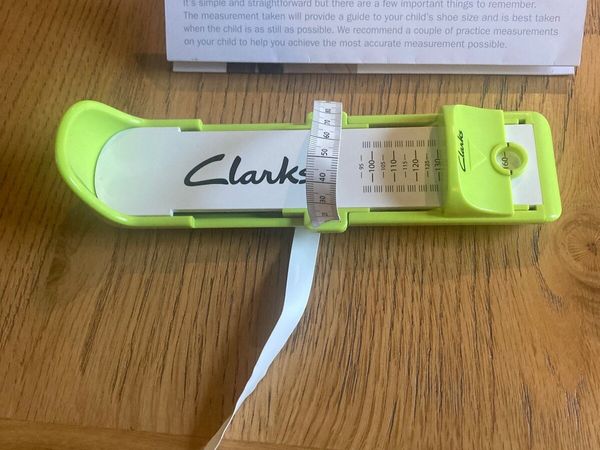 Clarks infant hotsell foot gauge