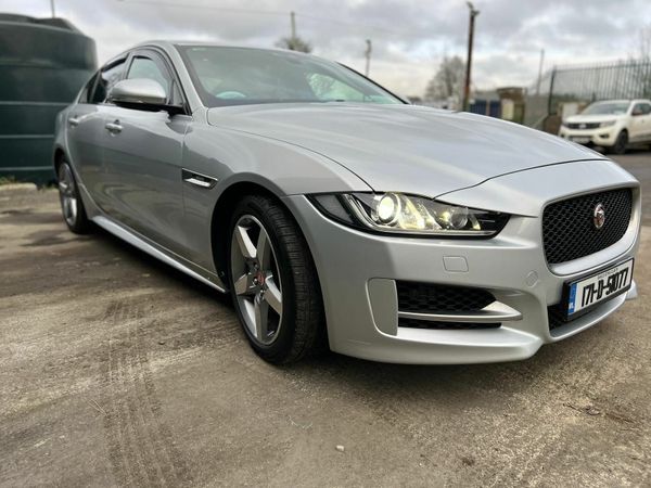 Jaguar XE Saloon, Diesel, 2017, Silver