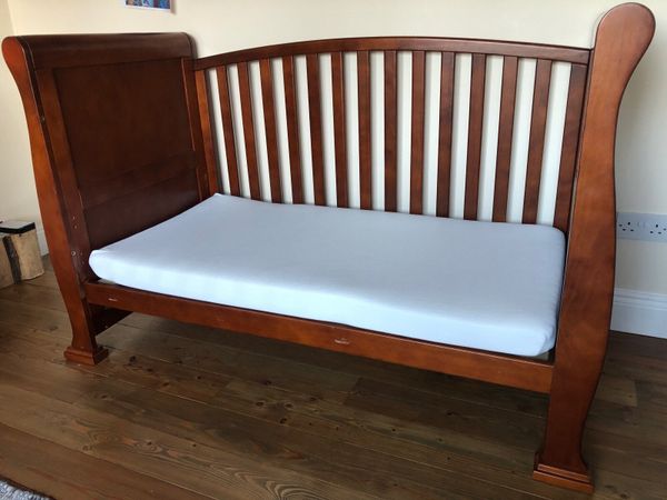 Babies r us clearance sleigh changing table