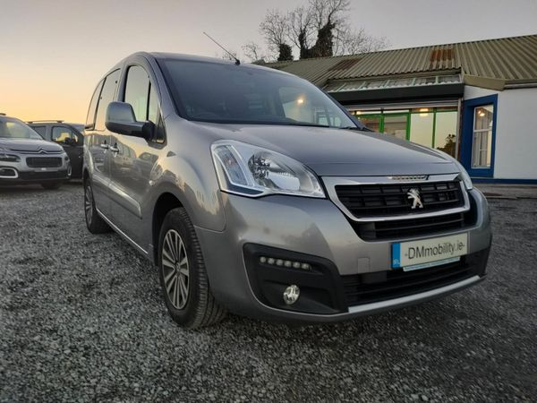 Peugeot Partner MPV, Diesel, 2017, Grey