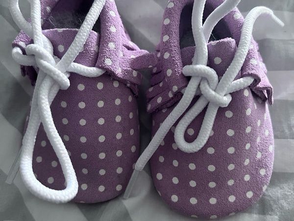 Baby girl best sale purple shoes