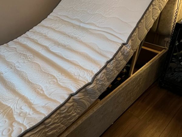 Adjustamatic deals double bed