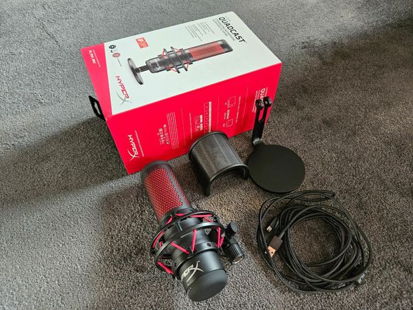 Red cheap hyperx mic