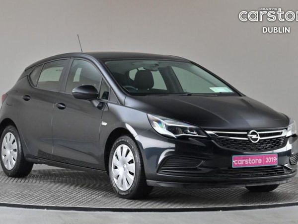 Opel Astra Hatchback, Petrol, 2019, Black