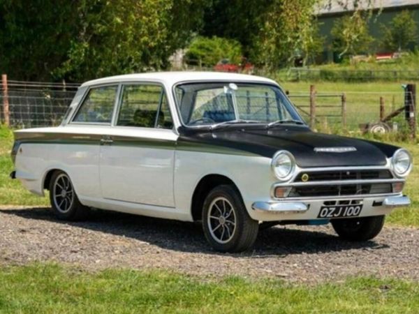 Ford Other Saloon, Petrol, 1967, White