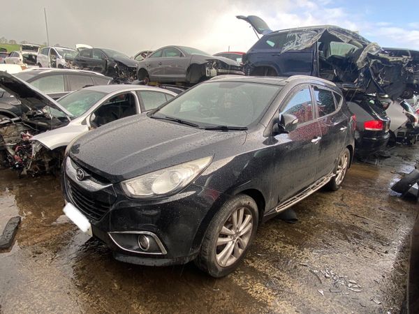 Hyundai ix35 deals spares for sale