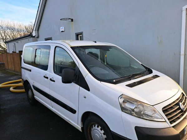 Fiat scudo 9 deals seater for sale