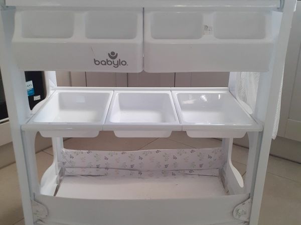 Done deal outlet baby changing unit