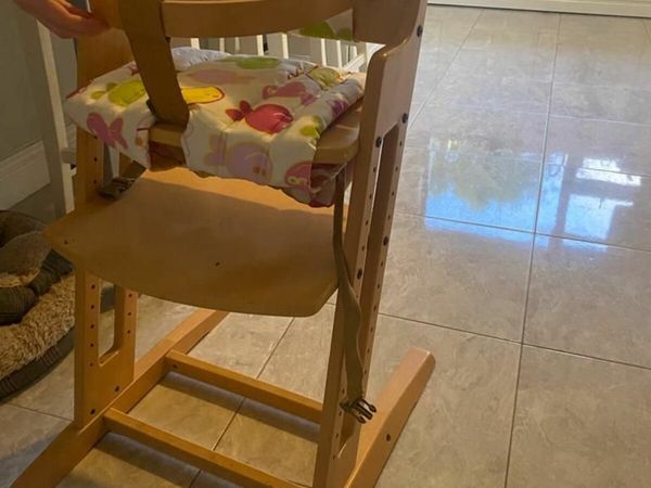 Baby dan discount high chair harness