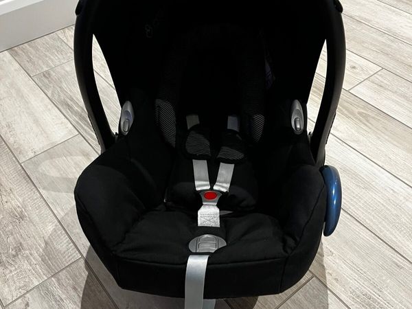 Maxi cosi cabriofix replacement hotsell cover ireland