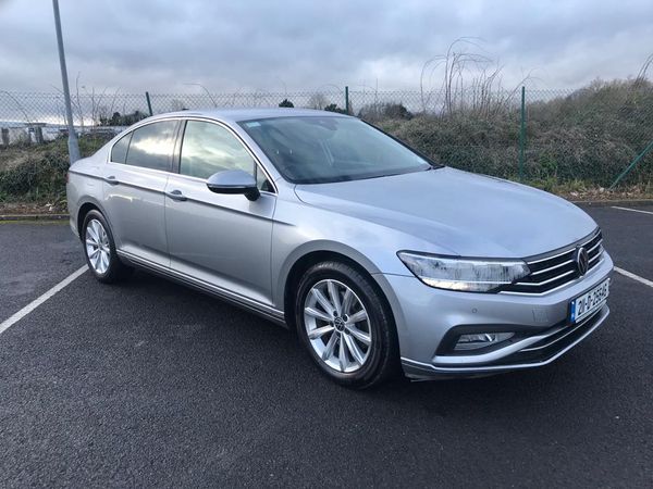 Volkswagen Passat Saloon, Diesel, 2021, Grey