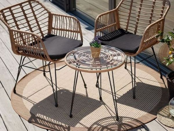 Small bistro garden deals sets