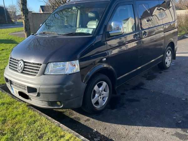 Volkswagen Shuttle Minibus, Diesel, 2008, Black