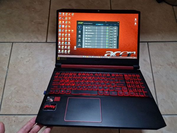 Laptop rx 5700m hot sale