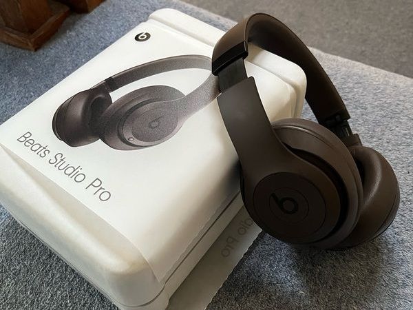 Beats studio 3 ireland hot sale