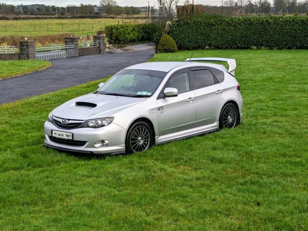 Subaru Impreza Hatchback, Diesel, 2011, Silver