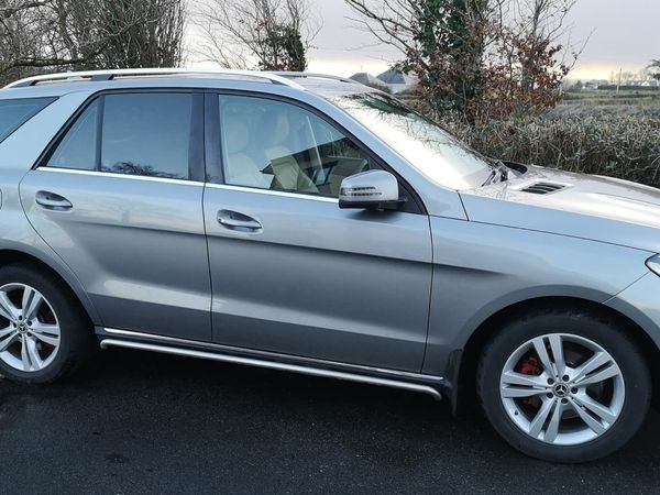Mercedes-Benz GLE SUV, Diesel, 2016, Grey
