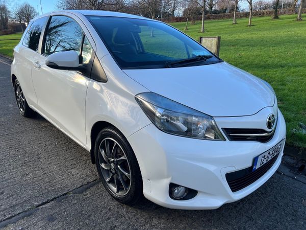 Yaris polo online