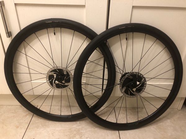 Giant pr2 disc wheelset tubeless hot sale