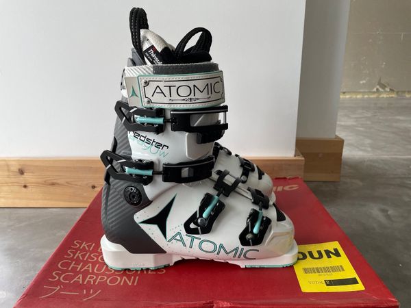 Atomic ski boots on sale sale