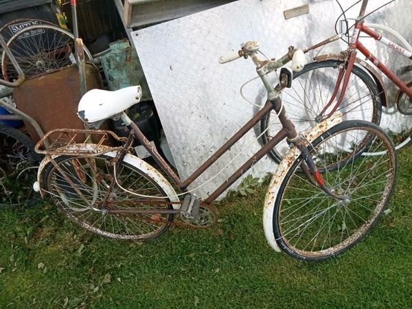 Old bicycles for discount sale