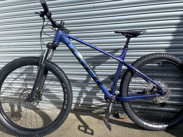 Trek roscoe 6 for deals sale near me