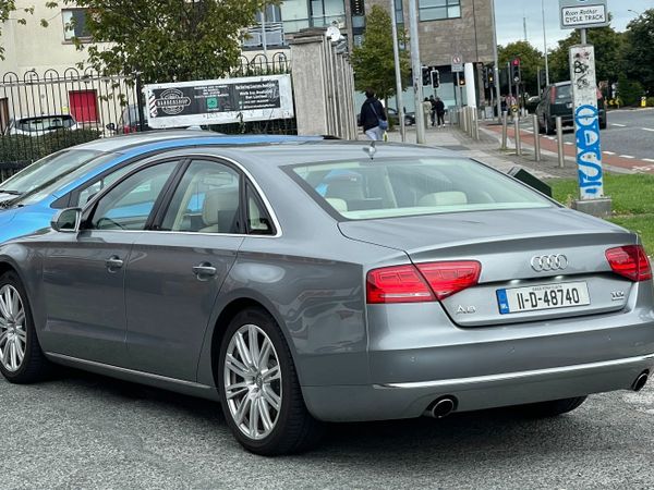Audi A8 Saloon, Diesel, 2011, Grey