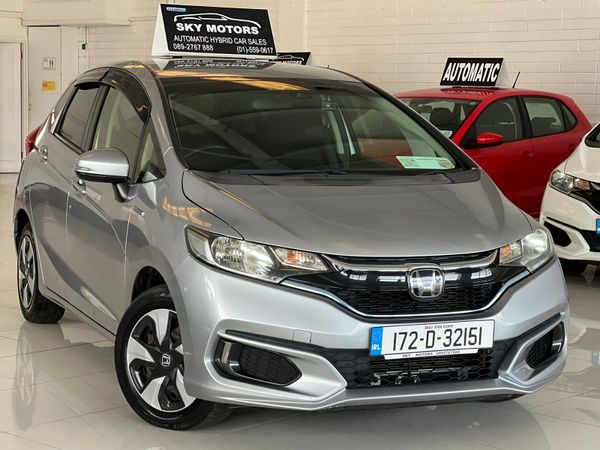 Honda Jazz Hatchback, Petrol Hybrid, 2017, Silver