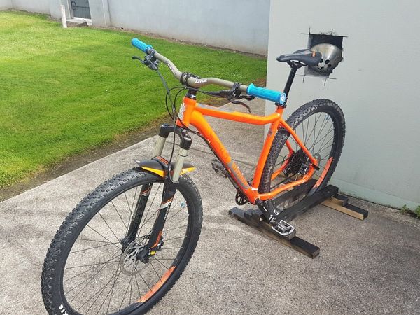 Voodoo 2024 bizango orange