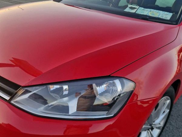 Volkswagen Golf Hatchback, Diesel, 2014, Red