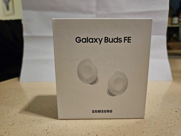 Galaxy buds best sale plus original