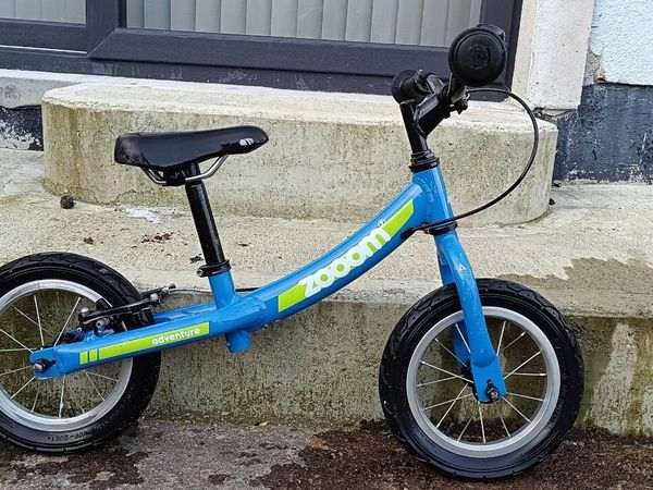 Adventure zooom best sale balance bike