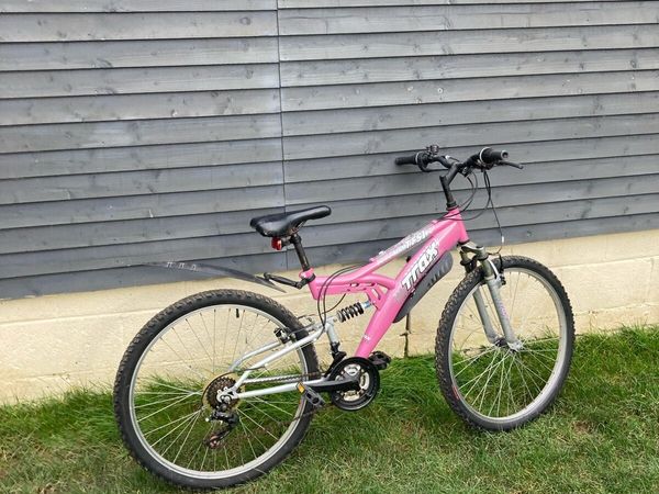 Trax mountain bike discount pink