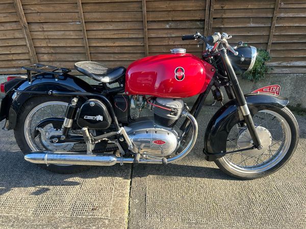 Vintage best sale motorcycles donedeal