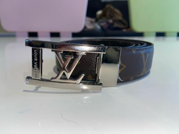 Used louis hotsell vuitton belt