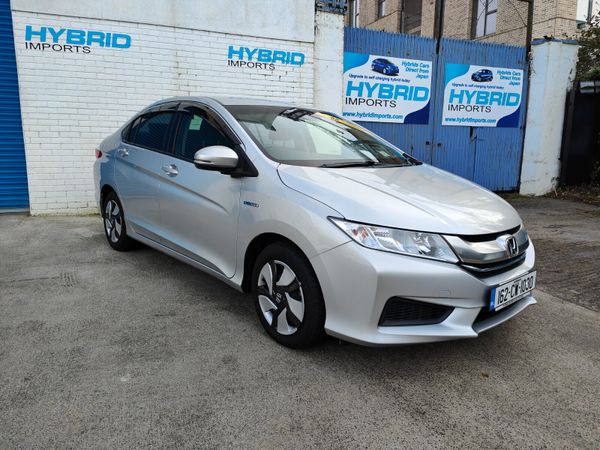 Honda GRACE Saloon, Petrol Hybrid, 2016, Silver