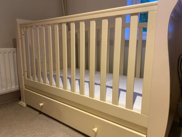 Toys r us shop sleigh cot bed