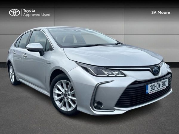 Toyota Corolla Saloon, Hybrid, 2020, Silver