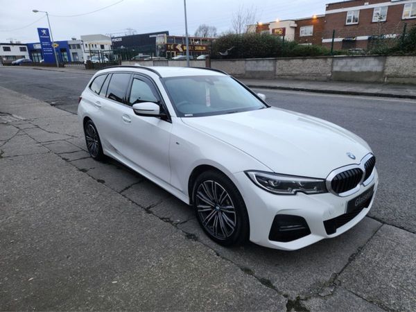 BMW 3-Series Estate, Petrol Plug-in Hybrid, 2021, White