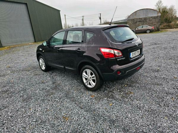 Nissan Qashqai Hatchback, Diesel, 2010, Black