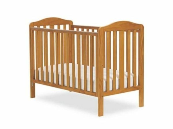 Mothercare 2025 wooden cot