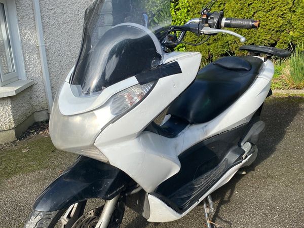 Honda pcx hot sale 125 autotrader