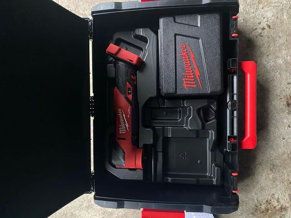 milwaukee cordless drill set and multi tool for sale in Co. Dublin