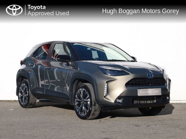 Toyota Yaris Cross Hatchback, Hybrid, 2022, Green