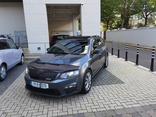 Skoda Octavia Estate, Diesel, 2017, Grey